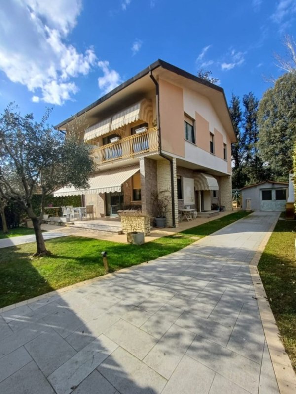 casa indipendente in affitto a Forte dei Marmi