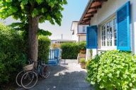 intera palazzina in affitto a Forte dei Marmi