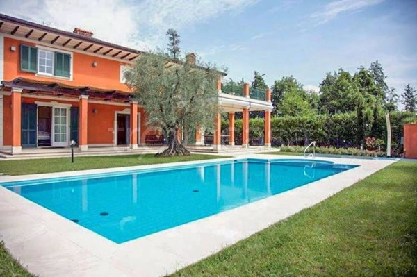 casa indipendente in affitto a Forte dei Marmi