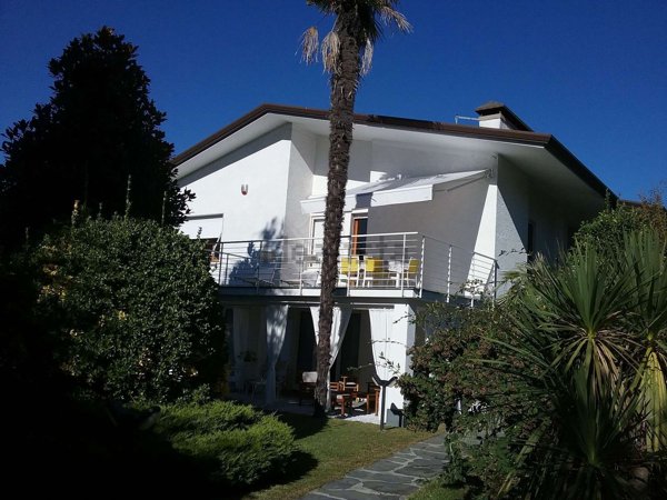 casa indipendente in affitto a Forte dei Marmi