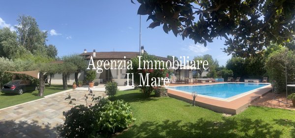 casa indipendente in affitto a Forte dei Marmi