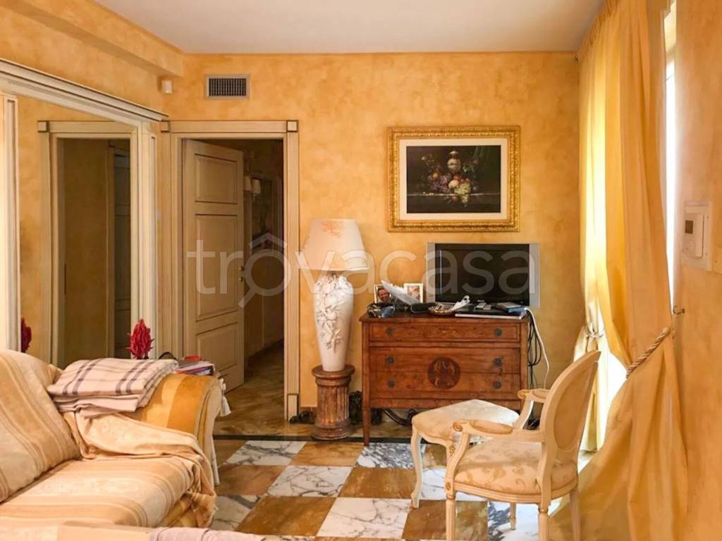 appartamento in affitto a Forte dei Marmi