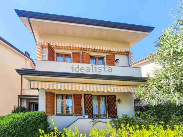 casa indipendente in affitto a Forte dei Marmi