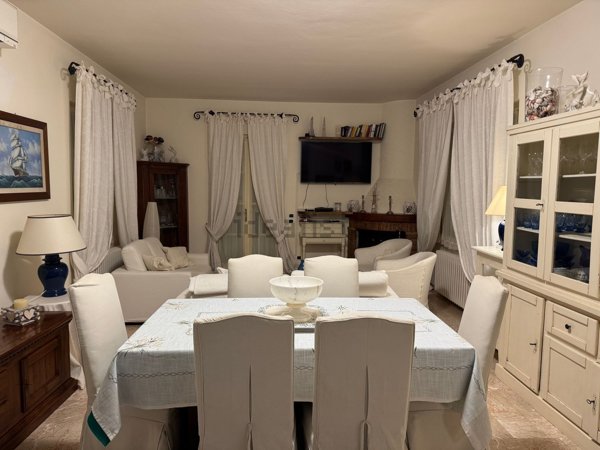casa indipendente in affitto a Forte dei Marmi