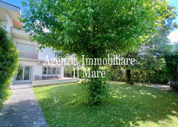 casa indipendente in affitto a Forte dei Marmi