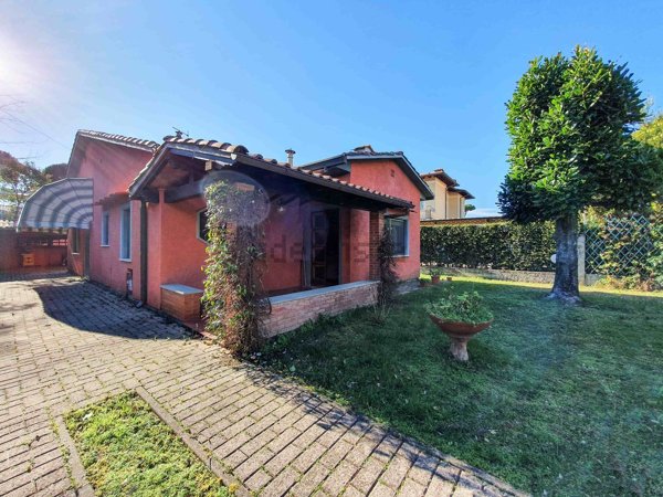 casa indipendente in affitto a Forte dei Marmi