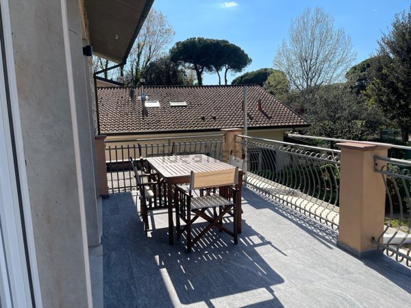casa indipendente in affitto a Forte dei Marmi