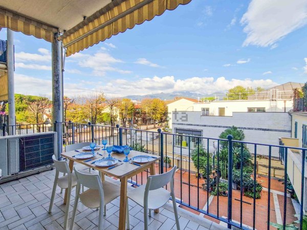 appartamento in affitto a Forte dei Marmi