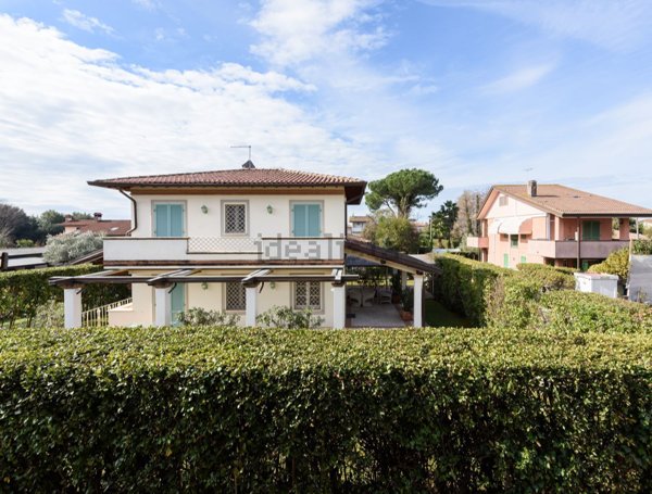 casa indipendente in affitto a Forte dei Marmi