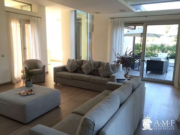 casa indipendente in affitto a Forte dei Marmi in zona Roma Imperiale