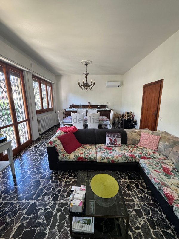 casa indipendente in affitto a Forte dei Marmi