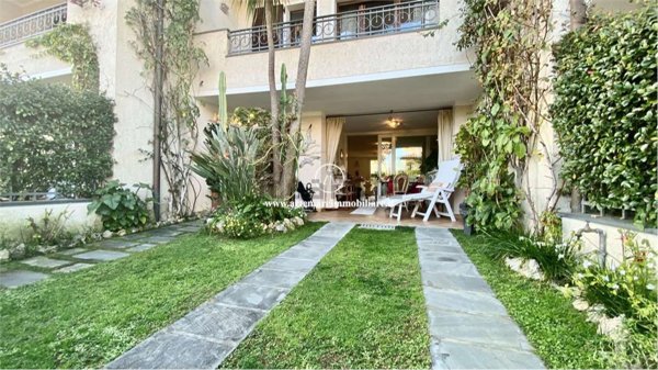 casa indipendente in affitto a Forte dei Marmi