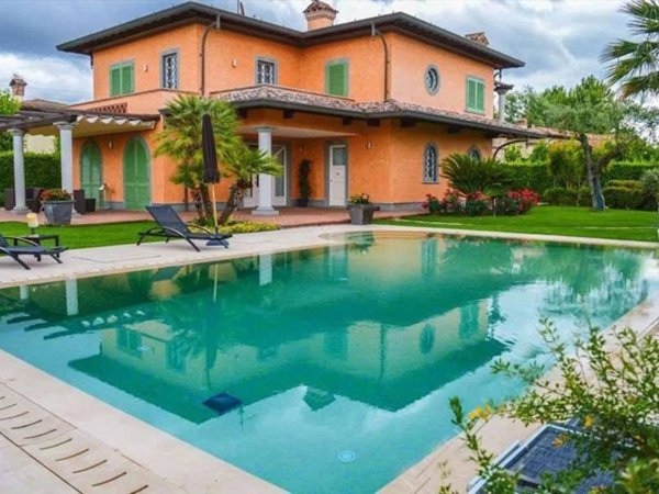 casa indipendente in affitto a Forte dei Marmi