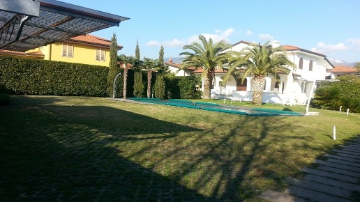 casa indipendente in affitto a Forte dei Marmi