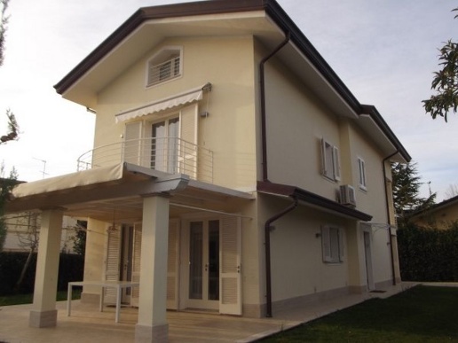 casa indipendente in affitto a Forte dei Marmi