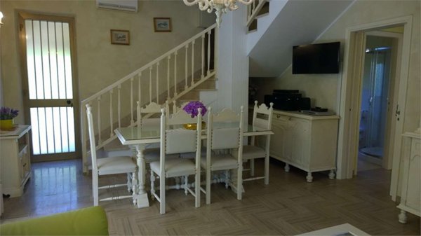 appartamento in affitto a Forte dei Marmi in zona Vittoria Apuana