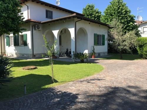 casa indipendente in affitto a Forte dei Marmi