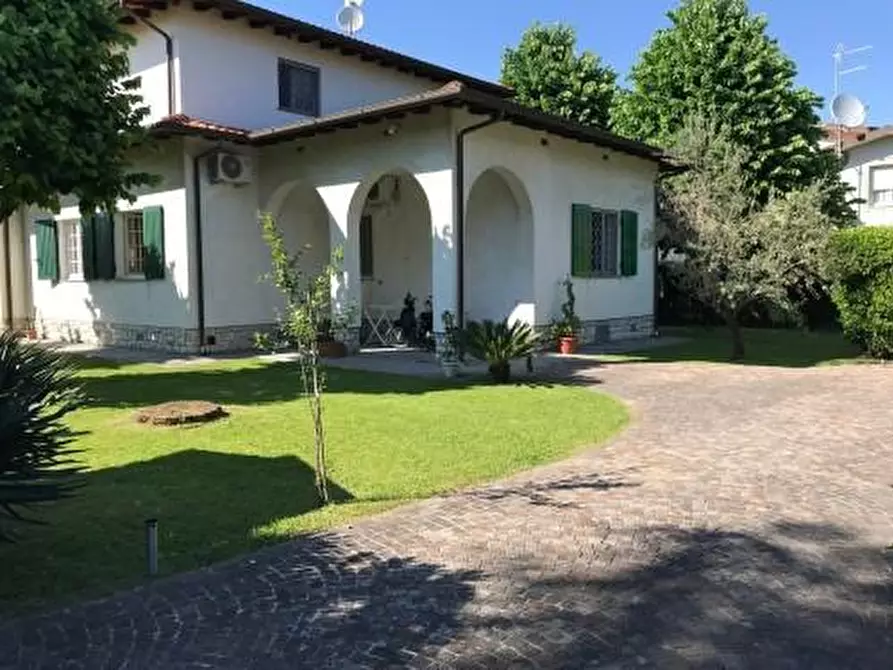 casa indipendente in affitto a Forte dei Marmi