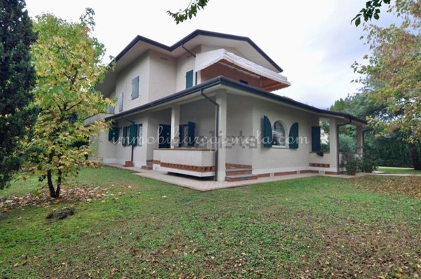 casa indipendente in affitto a Forte dei Marmi