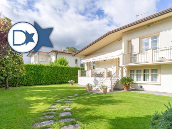 casa indipendente in affitto a Forte dei Marmi