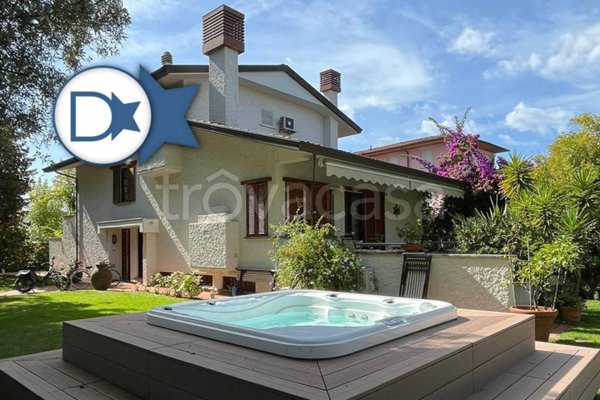 casa indipendente in affitto a Forte dei Marmi