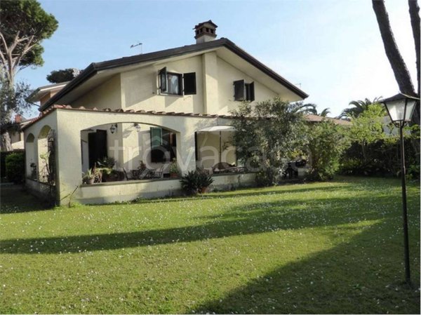 casa indipendente in affitto a Forte dei Marmi