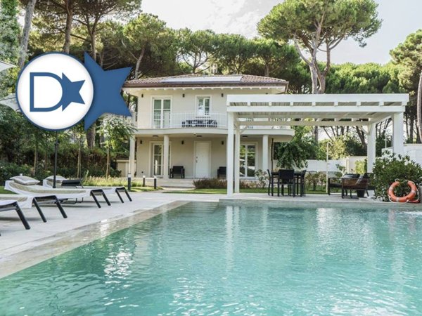 casa indipendente in affitto a Forte dei Marmi in zona Vittoria Apuana