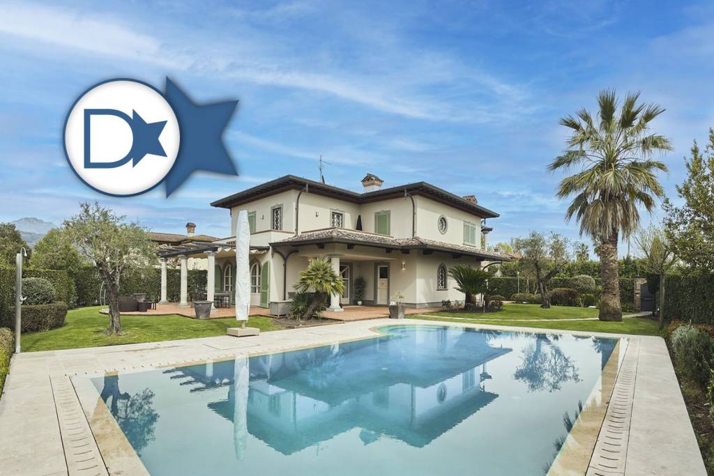 casa indipendente in affitto a Forte dei Marmi in zona Vittoria Apuana