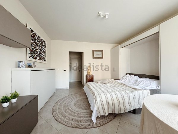 appartamento in affitto a Forte dei Marmi in zona Vittoria Apuana