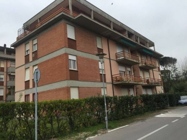 appartamento in affitto a Forte dei Marmi in zona Vittoria Apuana