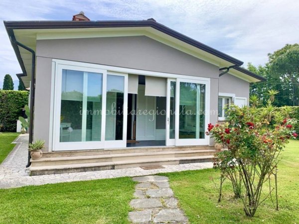 casa indipendente in affitto a Forte dei Marmi