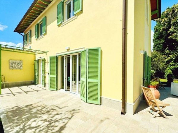 casa indipendente in affitto a Forte dei Marmi