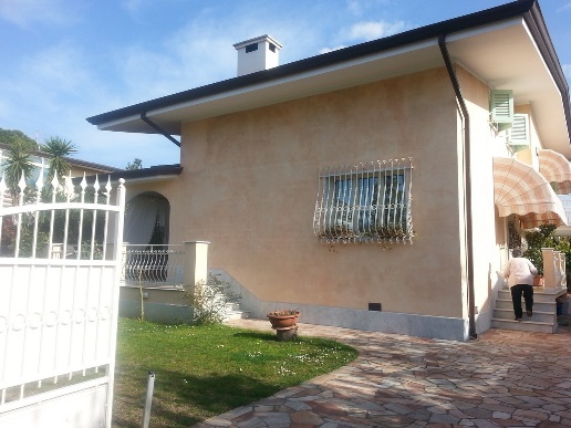 casa indipendente in affitto a Forte dei Marmi