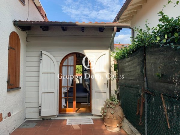 casa indipendente in affitto a Forte dei Marmi