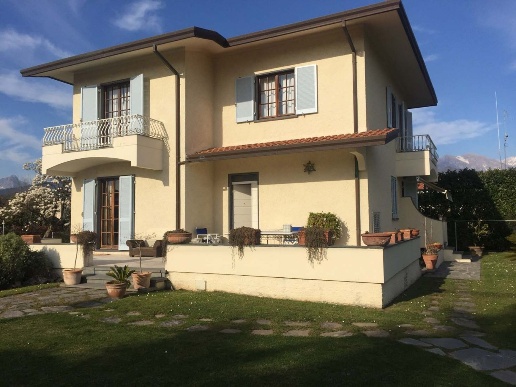 casa indipendente in affitto a Forte dei Marmi
