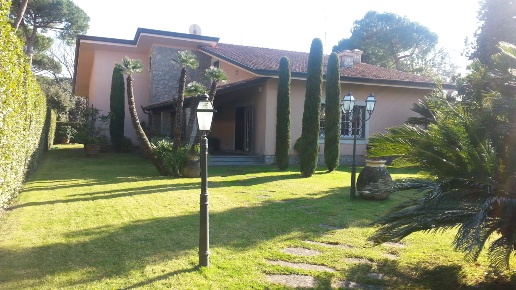 casa indipendente in affitto a Forte dei Marmi