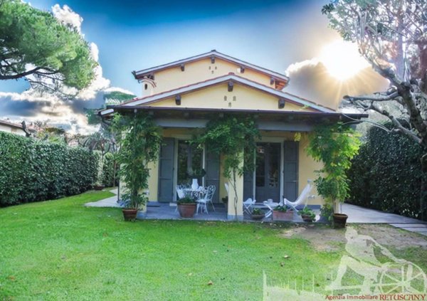 casa indipendente in affitto a Forte dei Marmi