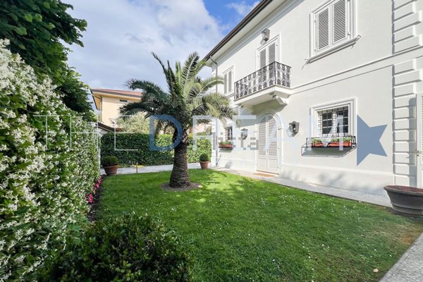 casa indipendente in affitto a Forte dei Marmi