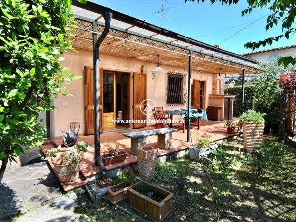 casa indipendente in affitto a Forte dei Marmi