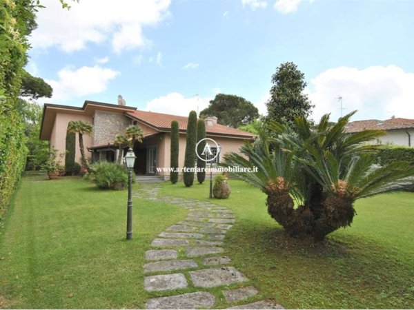 casa indipendente in affitto a Forte dei Marmi