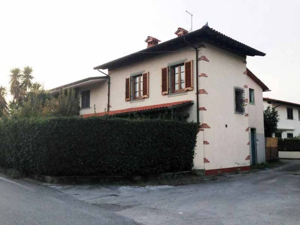 casa indipendente in affitto a Forte dei Marmi