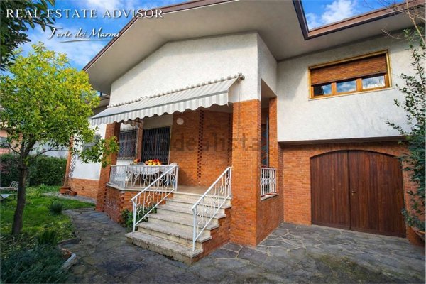 appartamento in affitto a Forte dei Marmi