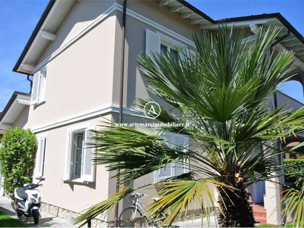 casa indipendente in affitto a Forte dei Marmi
