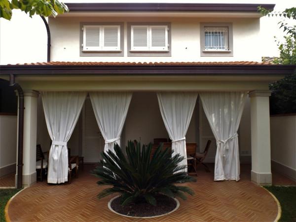 casa indipendente in affitto a Forte dei Marmi