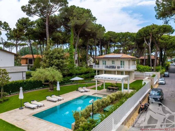 casa indipendente in affitto a Forte dei Marmi in zona Vittoria Apuana