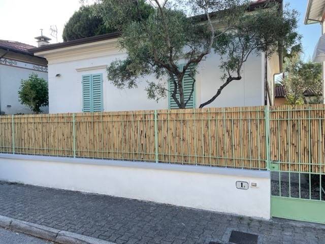 casa indipendente in affitto a Forte dei Marmi