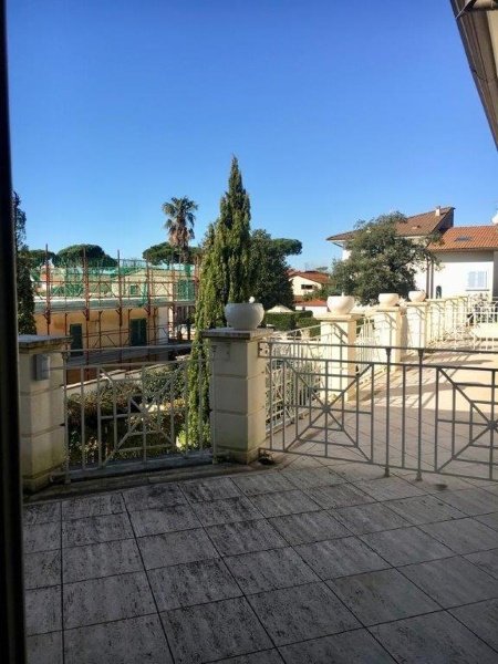 casa indipendente in affitto a Forte dei Marmi
