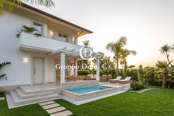 casa indipendente in affitto a Forte dei Marmi in zona Vittoria Apuana