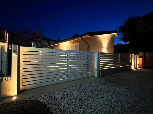 casa indipendente in affitto a Forte dei Marmi