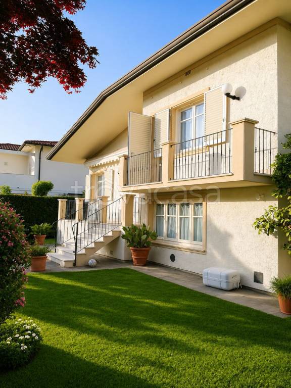 casa indipendente in affitto a Forte dei Marmi